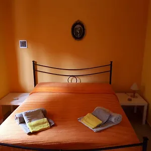 Casa vacanze La Casa Dei Colori, Zafferana Etnea